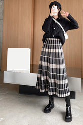 Vintage Strickrock mit Karomuster in A-Linie, mittellang